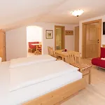 Kleine, Feine Sonnwend Pensión 3*