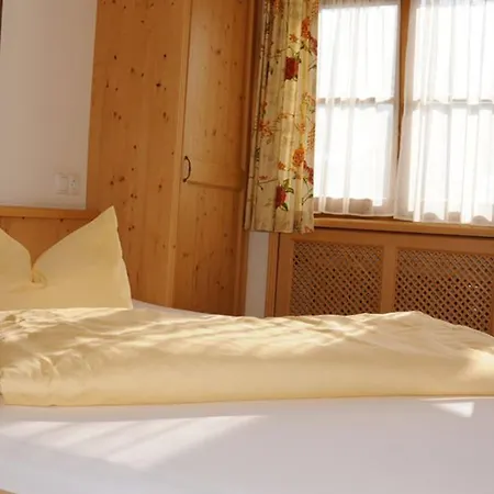 Kleine, Feine Sonnwend 게스트하우스 3*