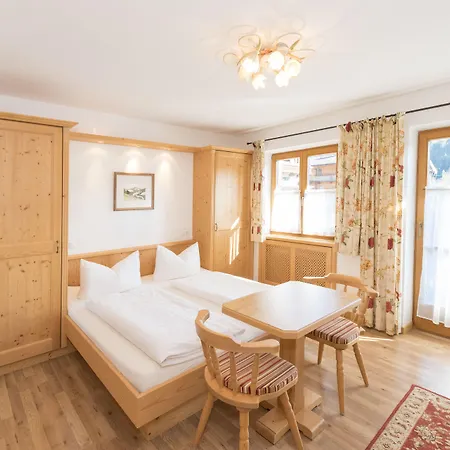 Kleine, Feine Sonnwend 게스트하우스 알프바취