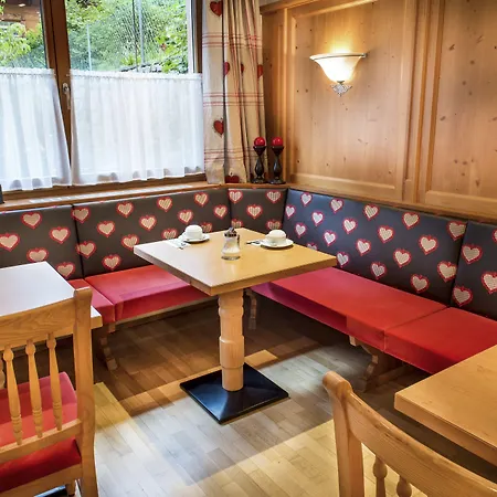 Kleine, Feine Sonnwend 게스트하우스 알프바취