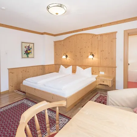 Kleine, Feine Sonnwend 게스트하우스 알프바취