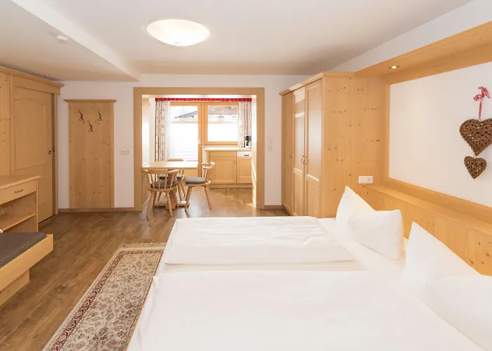 Kleine, Feine Sonnwend