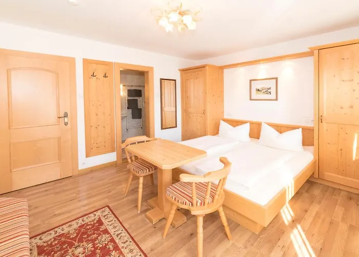 Pensión Kleine, Feine Sonnwend 3*