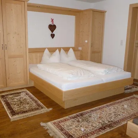 Gasthof Kleine, Feine Sonnwend Alpbach